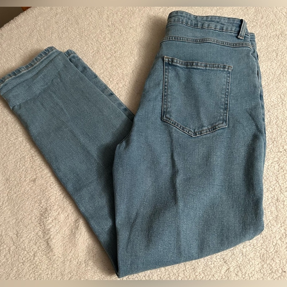 MSCH Copenhagen Denim - light wash Crystal Mom Jeans, size 10